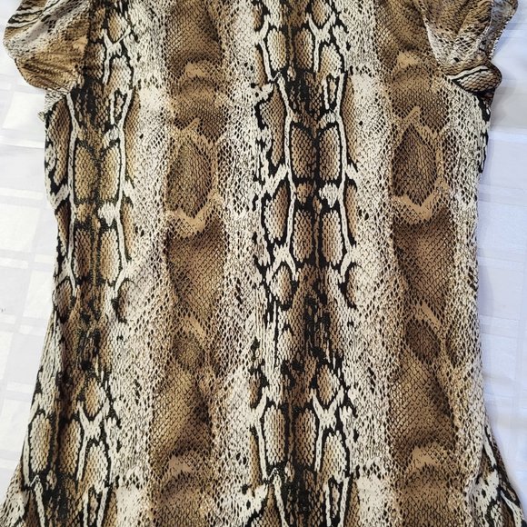 WOMEN'S HEART AND SOUL SIZE LARGE SNAKE PRINT BROWN TAN SHIRT FASHION WEAR - Picture 9 of 11